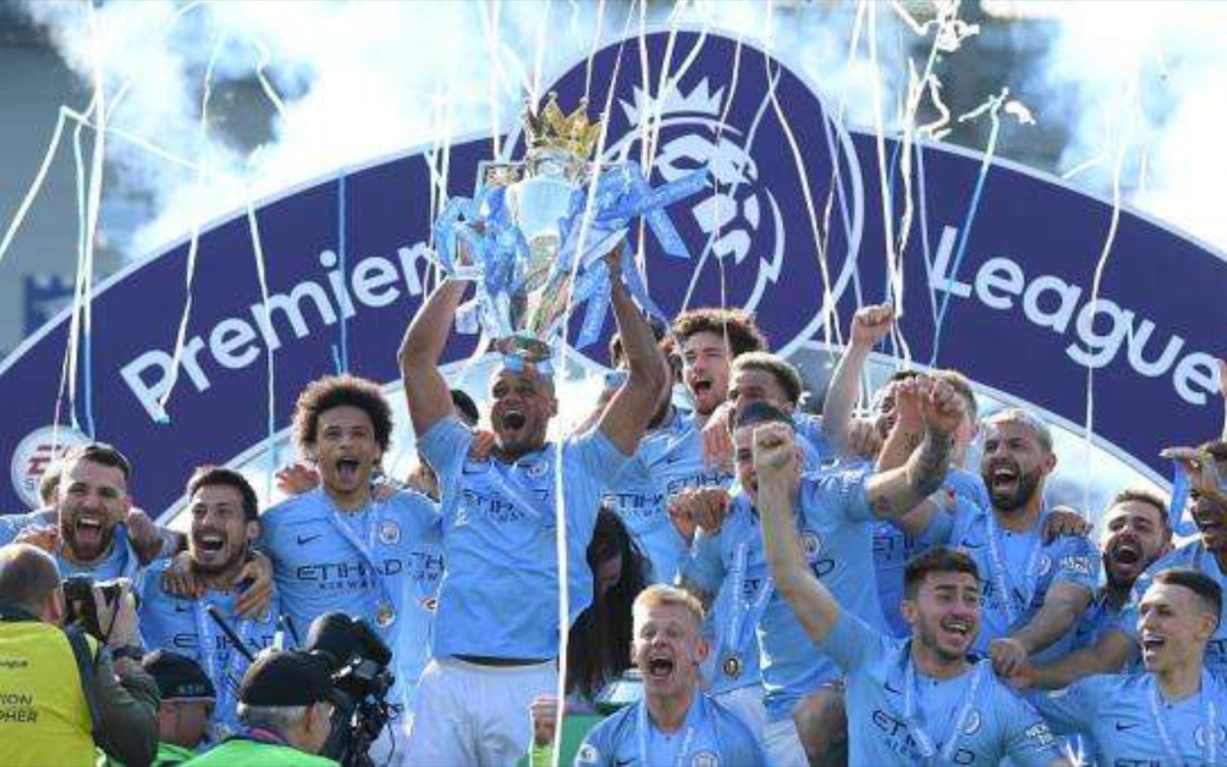 他與新加入 他與新加入